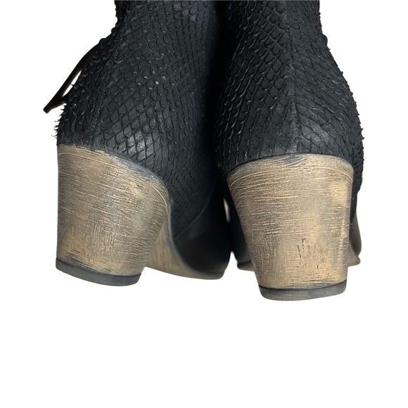 Eos Cisco Black Genuine Leather Chelsea Ankle Zip up Boots snake 38 8 - Picture 11 of 12